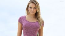 Allie James demonstrating