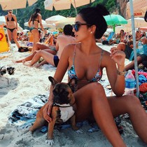 Lots of nude amateurs